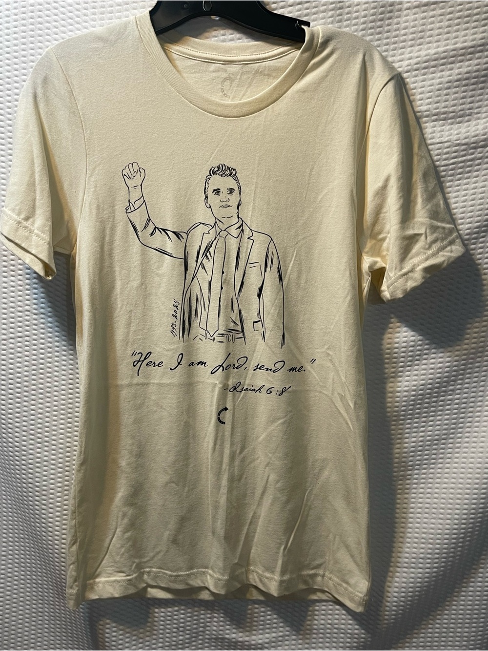 Charlie Kirk Isaiah 6:8 Here I Am Lord Send Me Graphic T Shirt Size Small

Cream